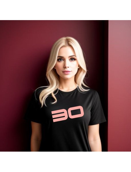 30 - T-Shirt Preta de Senhora