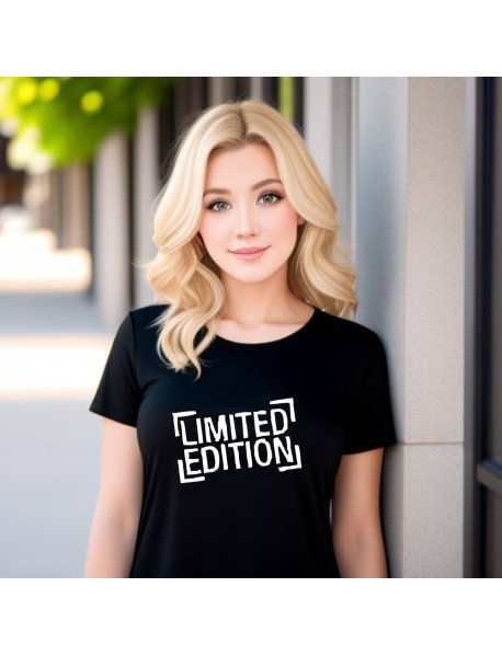 Limited Edition - T-Shirt Preta Senhora